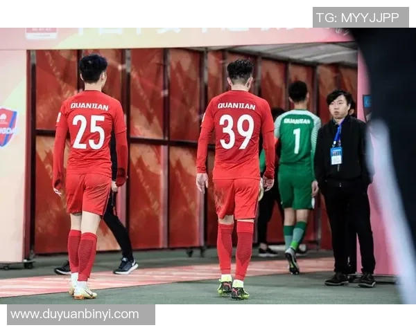 权健与人和激战正酣pp直播带你全程体验精彩瞬间